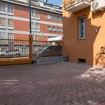 Leader Apartment 1 - Monzino - Hockey Msg Arena - Linate -